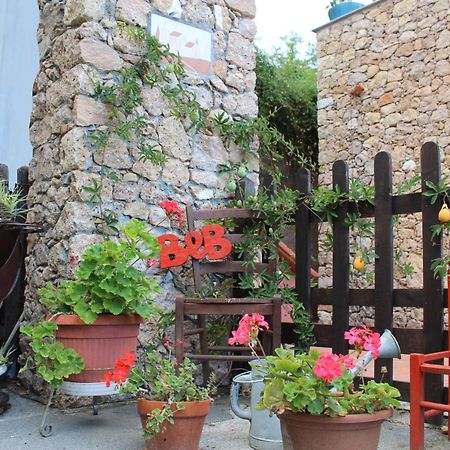 Segni E Impronta Bed and Breakfast Finale Ligure Exteriör bild