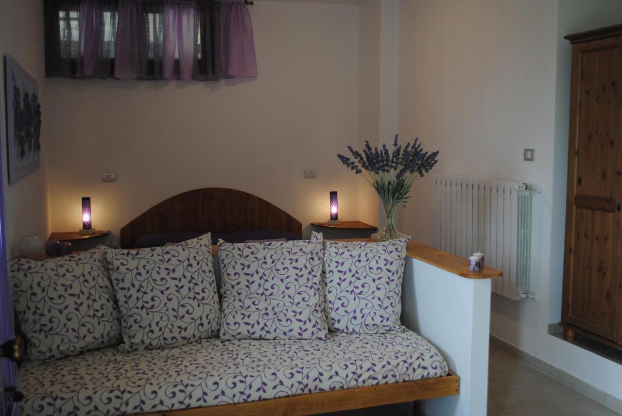 Segni E Impronta Bed and Breakfast Finale Ligure Rum bild