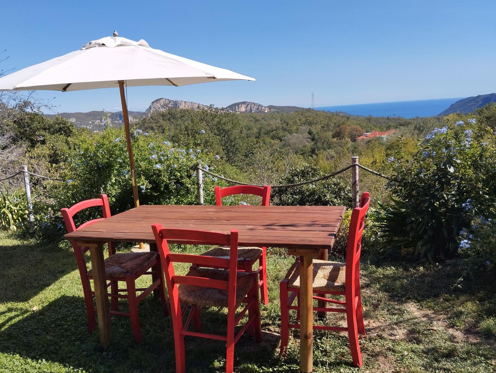Segni E Impronta Bed and Breakfast Finale Ligure Exteriör bild